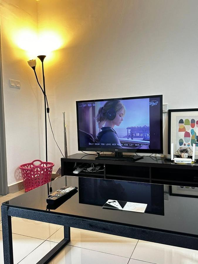 Putrajaya View, High Floor Cozy Hyve Apartment Cyberjaya